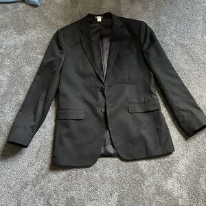 Black Banana Republic Tailored Fit Suit - Jacket size 42R - Pants size 34 / 30